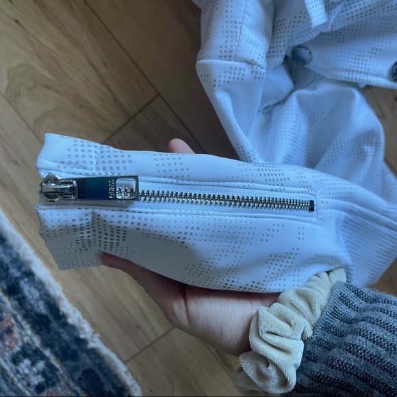 Guess White Jacket - Picture 5 of 8